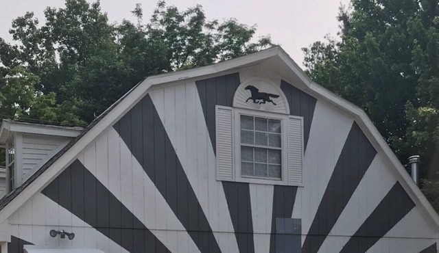 Vintage Inspired Barn Loft in Romulus