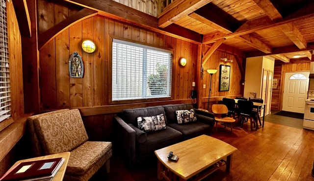 Waterfront Timber-Frame Cottage! in Ucluelet
