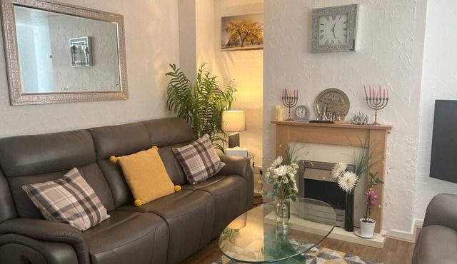 worcester Town home& Gardens in Worcester