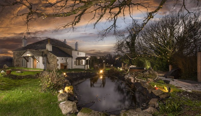 Worvas Counthouse - Country Cottage - Hot Tub - Pet Friendly in St Ives