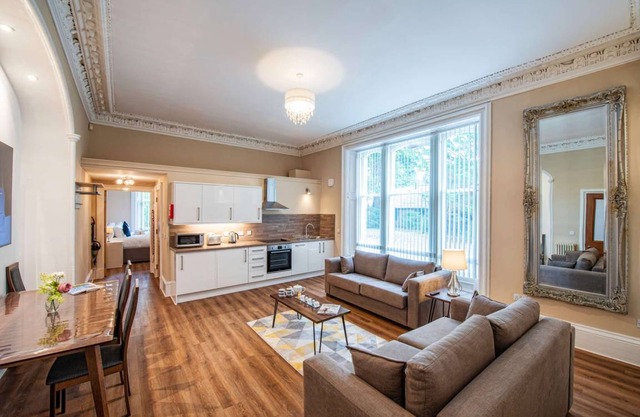 65 m² Apartment ∙ 1 bedroom ∙ 5 guests in Inverness