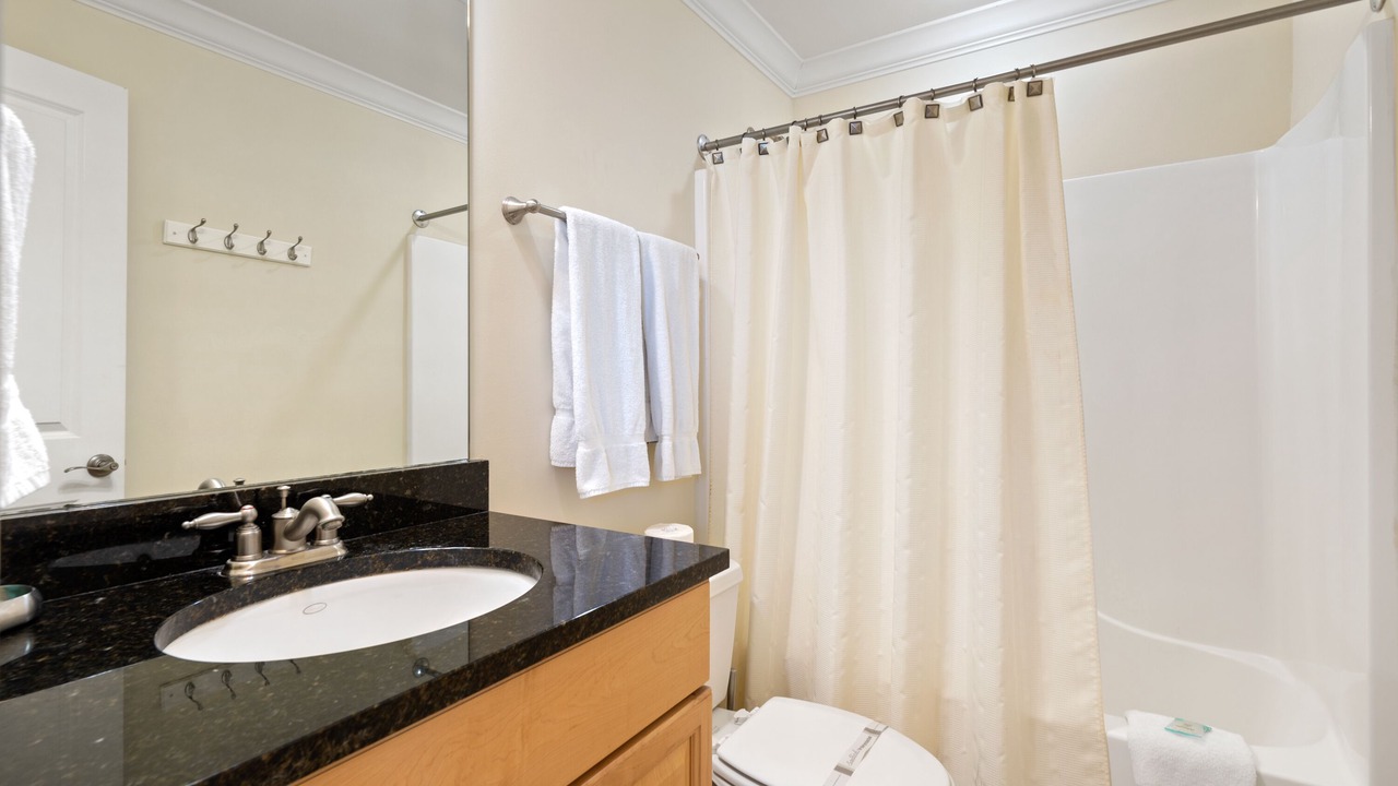 Photo of Bathroom in Dauphin Island