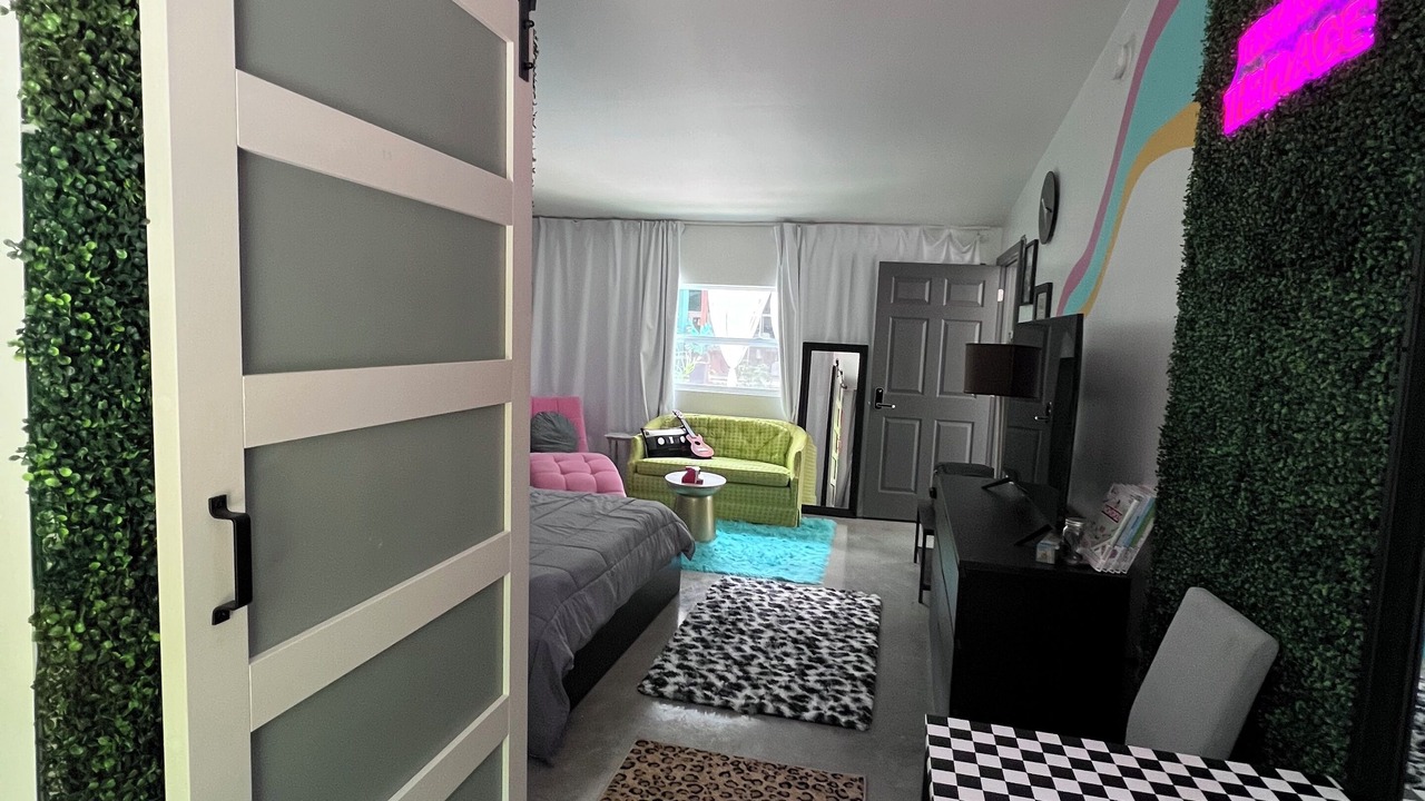 Photo of Bedroom in Bearss Plaza