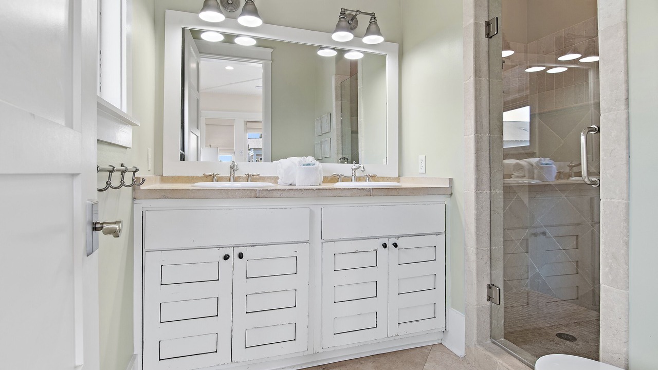 Photo of Bathroom in Inlet Beach