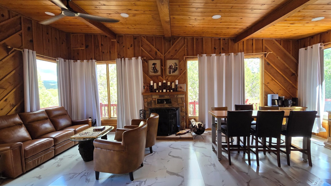 Photo of Livingroom in Payson