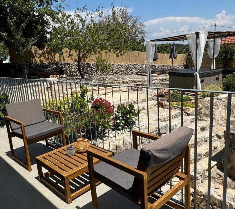 Photo of Others in Vinisce
