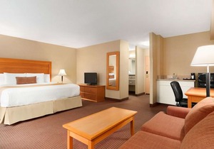 Days Inn by Wyndham Edmonton Downtown in Edmonton