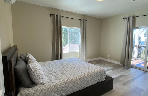 Yosemite West House | Pine Cove