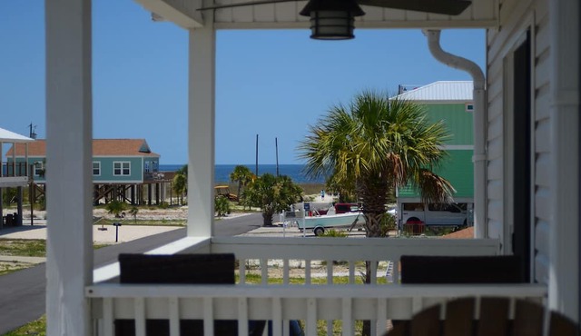 Beachside. No Highway to cross. A+location. Steps to the beach. in Mexico Beach