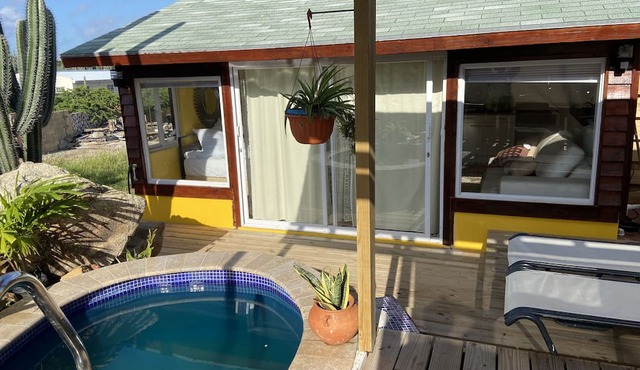 Cozy Casitas in Paradera