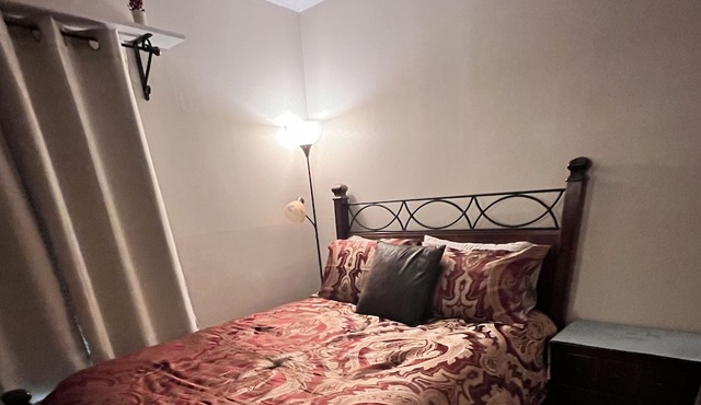 Cozy condo in a quiet neighborhood near the beach in Tarpon Springs
