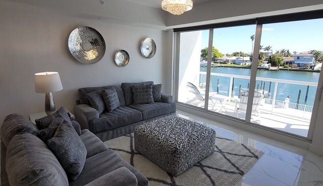 204, Water View-Clearwater Bch in 6 min, Pool/Gym in Clearwater Beach