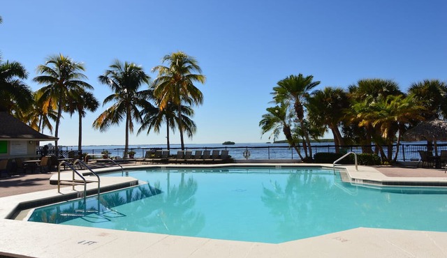 Resort Harbour Properties in Fort Myers