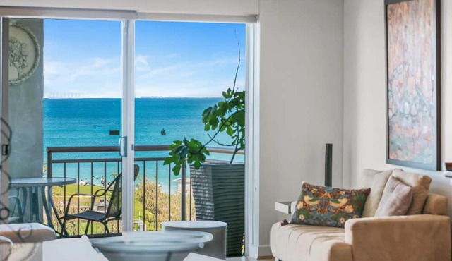 Apartment M305 - a popular beachside apartment! in Scarborough
