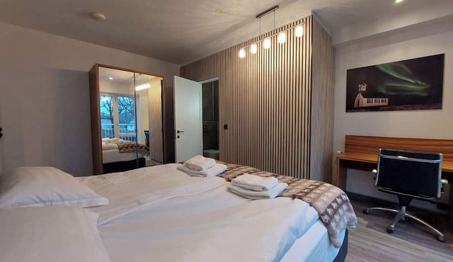 Luxury apartment in central Reykjavik 2 bedroom and 2 bathrooms, keyless entry in Reykjavík