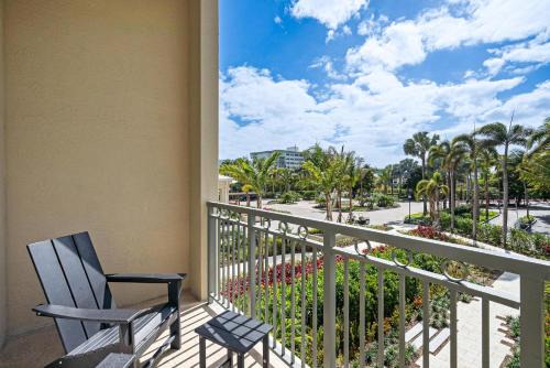 Garden View Luxury Retreat I The Ritz Carlton in Miami
